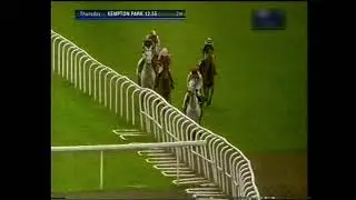 2012 williamhill.com Wayward Lad Novices' Chase