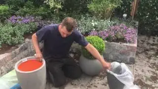 Capi Europe en Ivo Putman - de ge&iuml;soleerde Capi Tutch pot!