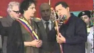 CHAVEZ REGALA A KADAFI ESPADA DE BOLÍVAR SWORD  SEP. 2009 معمر القذافي GADAFFI KHADAFI