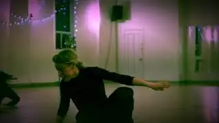 Contemporary Floor class with Kylie Thompson