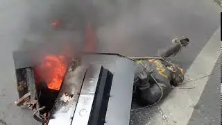 Queman estatua de Arturo Prat en Temuco