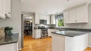 17 Melendy Dr, Reading MA 01867, USA