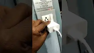 Mobile Charging in Train #trainjourney #trains #ytshorts #youtubeshorts