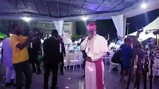 ARCHBISHOP GABRIEL CHARLES PALMER - BUCKLE performing KNOCK ON WOOD with the Evergreen Dance Band