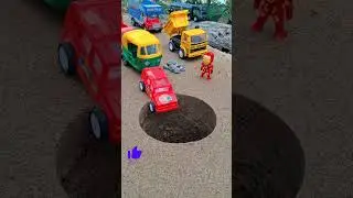 Autorickshaw and Cs Truck pushing red car and many cars in to pit yellow tipper truck near #jcb #jcp