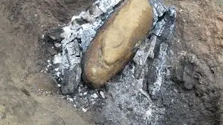Quick Bites-1: Camp Cooking | Boil an egg in a potato | Savaj Outdoors | India