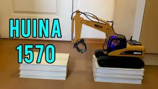 Huina 1570 VS big gap. RC excavator