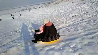 Extreme winter recreation in Kyrgyzstan экстремальный вид зимнего отдыха 