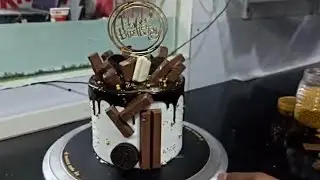 Chocolate KitKat Oreo cake new design decoration 🎂🍰😋