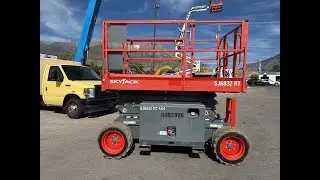 Scissor Lift 2016 Skyjack SJ6832RT 4x4 32&rsquo; Diesel Rough Terrain