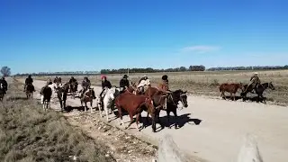 Lopez Lecube - Peregrinacion a caballo - Huanguelen y Coronel Suarez