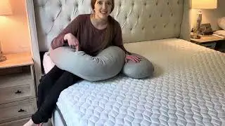Honest Mom Review - Momcozy pregnancy pillow with cooling cover