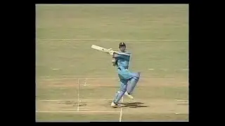 WEST INDIES v ENGLAND ODI #1 BARBADOS MARCH 29 1998 NICK KNIGHT ALEC STEWART BRIAN LARA CARL HOOPER