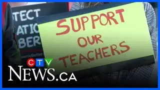 Education rally at minister's doorstep