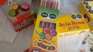 todo lo que puedes comprar con 400 pesos de dulces ....
