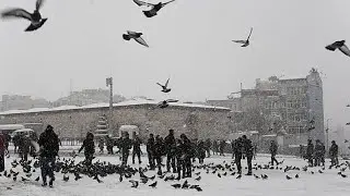 Heavy snow blankets Istanbul on first day of 2026