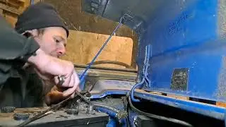 Getting the Ford 4000 started up with a new battery.