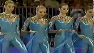 Russia 3 ribbons 2 hoops 2000 olympics Q