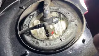 BMW 128i running lights, fuel pump and regulator repair