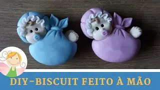 DIY Aprenda a Fazer Esta Lembrancinha em Biscuit para Chá de Bebê ou Nascimento Toda Modelada à Mão!