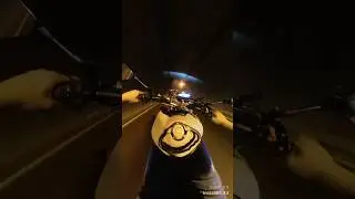 🤣 #shortsvideo #youtubeshorts #bike #yamaha #mt09 #shortsfeed #motorbike #yamahamt09 #agv #auto