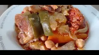 Potaje de repollo con garbanzos