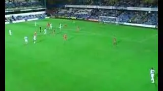 Danny Shittu shot Vs Charlton Athletic