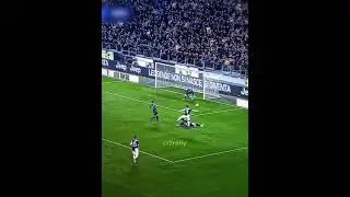 The 701st goal was scored using stepover skills #ronaldo