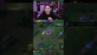 2 shot yasuo 😂 #shorts #funny #games #leagueoflegends #lol #oneshot #draven #gamer #girl