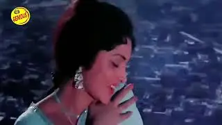 आज फिर जीने की तमन्ना है,,,(जब दिल ज्यादा अधिक खुशी हो तो ये गाना सुने) देवानंद का।