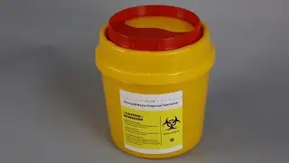 Plastic Medical Waste Container with Tool Edge Needle Box Moulded Storage Box Sharps Box