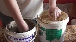 Zpracování suché keramické hlíny