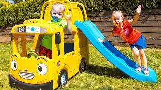Wheels on the Bus | Nursery Rhymes & Kids Songs with Gaby and Alex