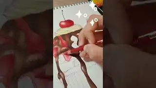 Drawing a realistic cupcake!🧁 #shorts #realisticdrawing #cupcakedrawing #cupcake