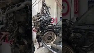 toyota vigo daly ka engine kasy nikalty hain #electronic toyoty #transmissionfluid #hybridengine