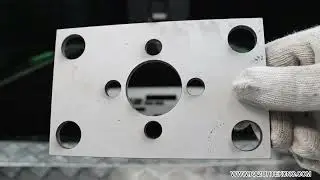 Enclosed Design Fiber Laser Cutter RZ1530FBC with 6kw global warranty raycus laser source