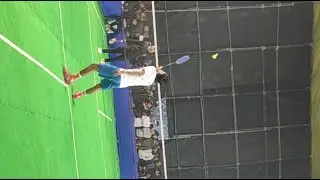 #outdoorbadminton #badmintonhighlights #badmintonlovers #badmintonindonesia #trickshots #shorts #bwf