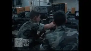USMC 100557 Enlistment Options Electronics