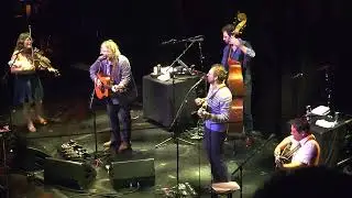 Jeff Tweedy & Nickel Creek - Falling Apart (Wilco) LIVE - Cayamo 17 (Mar 3, 2025)