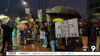 Tucson protesters gather in solidarity with Minneapolis after ICE shooting