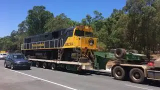 Watco DR1564 arrives in Perth passing through Mundaring 22 January 2018