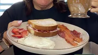 Strawberry Cheesecake Sandwich de Desayuno??