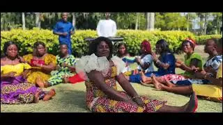 Mot. Grace Giahdyu- Naomi