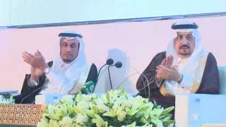 حفل تخريج الدفعة الثامنة من طلاب الجامعة للعام الجامعي 1437/1438هـ