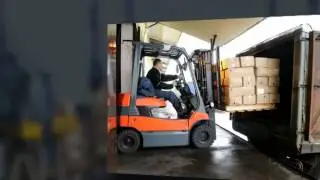 Staplerfahrer Packer in Hamburg Hafen