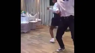 WEDDING PARTY STARTERS