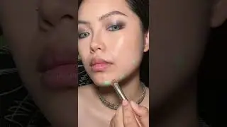 How to neutralize dull areas with our Like Magic Color Correcting Concealer in Green!