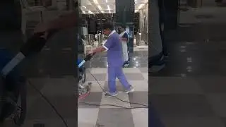Electrical auto scrubber machine floor cleaning