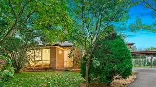 Fletchers - 32 Churchill Drive, Mooroolbark - Daniel Bolton & Lisa Sorrell