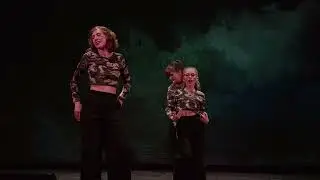 K-pop (трио), тренер Яна Галеева
